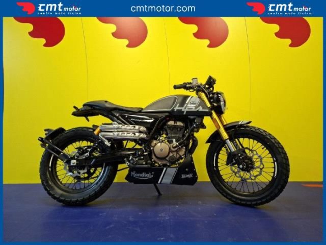 OTHERS-ANDERE OTHERS-ANDERE usata 0