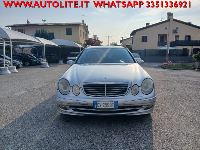 MERCEDES-BENZ E 220 usata, con Chiusura centralizzata