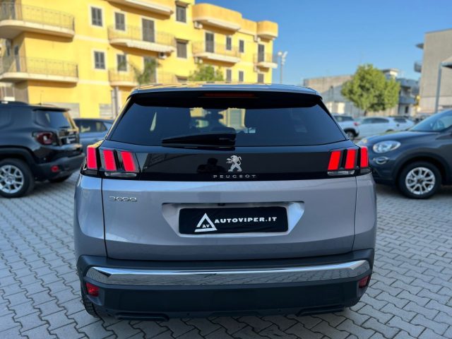 PEUGEOT 3008 usata, con Autoradio
