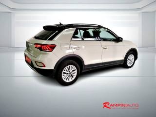 VOLKSWAGEN T-Roc usata 6