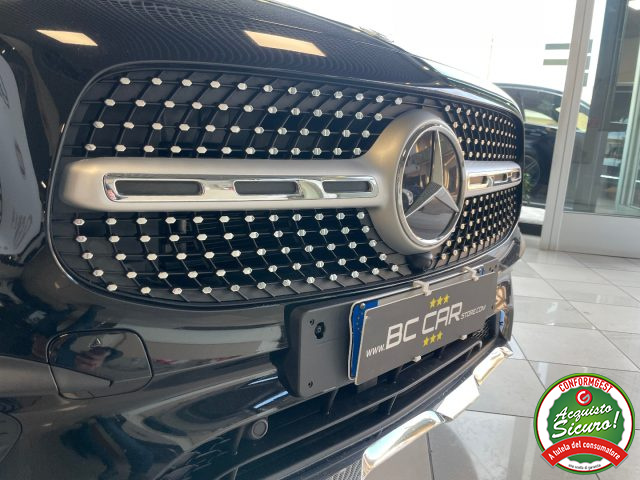 MERCEDES-BENZ GLB 200 usata, con Bracciolo