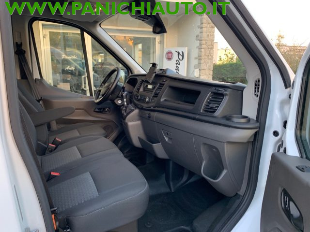 FORD Transit usata, con USB