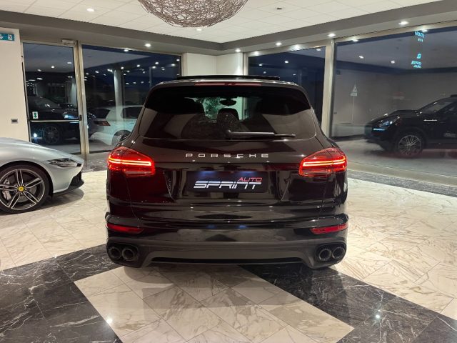 PORSCHE Cayenne usata, con Controllo trazione