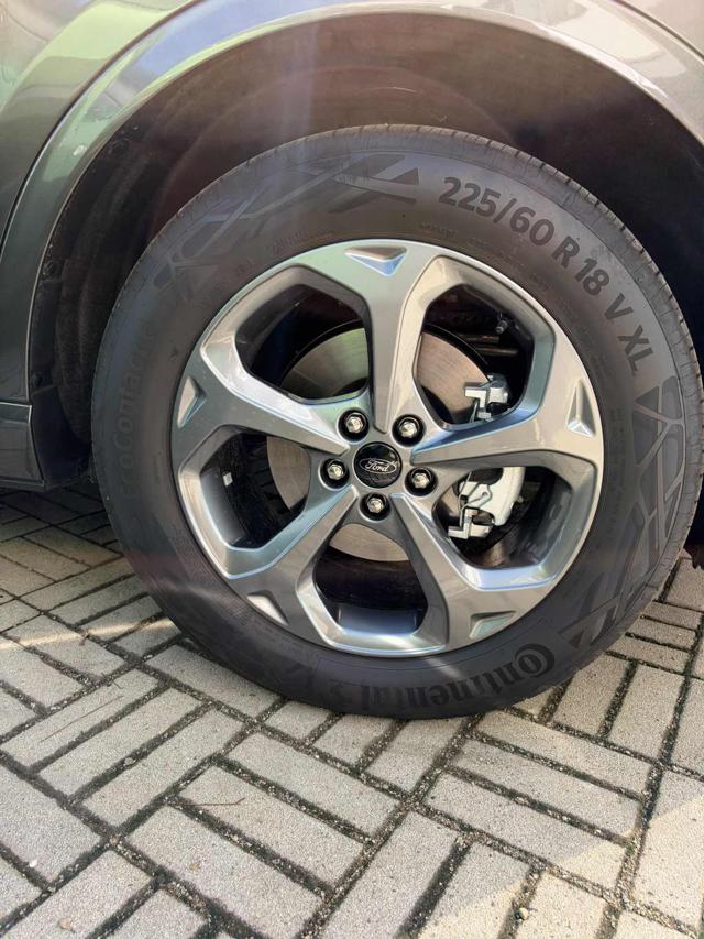 FORD Kuga usata, con Boardcomputer