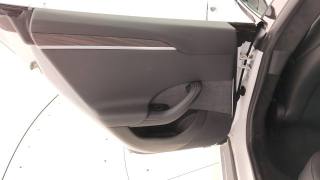 TESLA Model S usata, con Sensore di luce