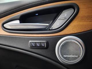 ALFA ROMEO Stelvio usata, con Controllo trazione