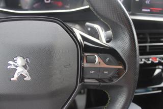 PEUGEOT 2008 usata, con Head-up display