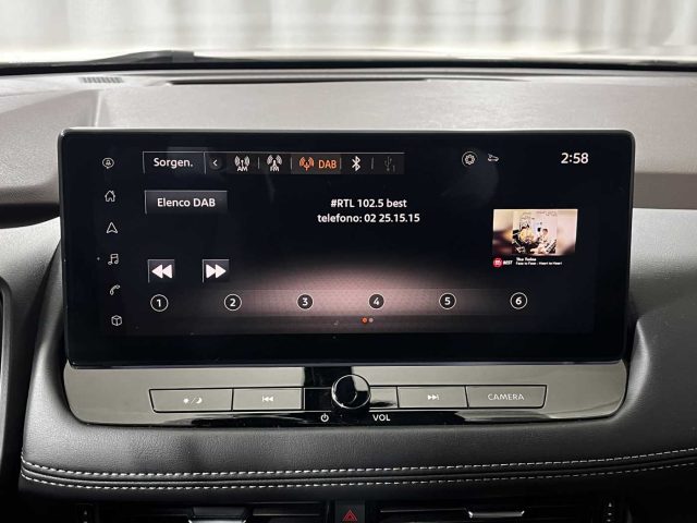 NISSAN X-Trail usata, con Fari LED