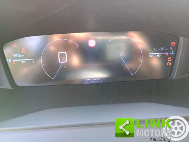 PEUGEOT 2008 usata, con Specchietti laterali elettrici