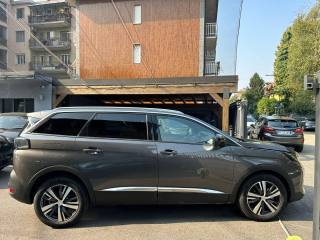 PEUGEOT 5008 usata, con Airbag laterali