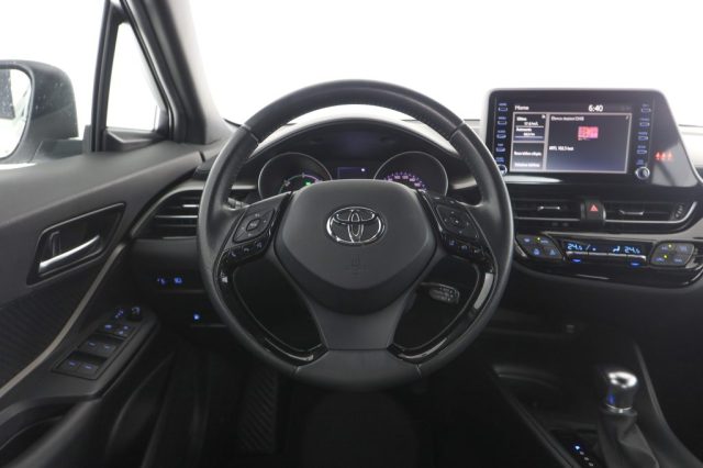 TOYOTA C-HR usata 5