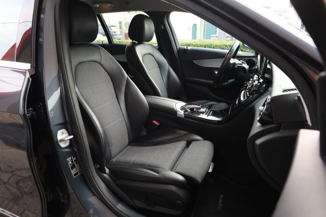 MERCEDES-BENZ C 200 usata, con Controllo trazione