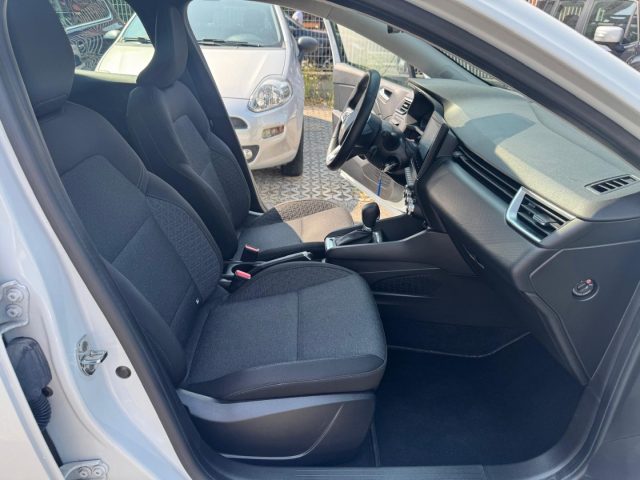 RENAULT Clio usata, con USB