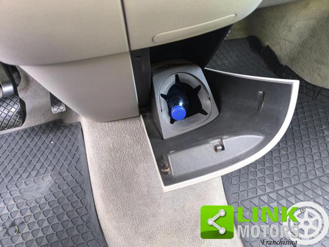 VOLKSWAGEN T5 usata, con ESP