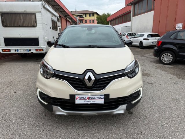 RENAULT Captur usata, con Airbag