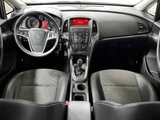 OPEL Astra usata, con Servosterzo