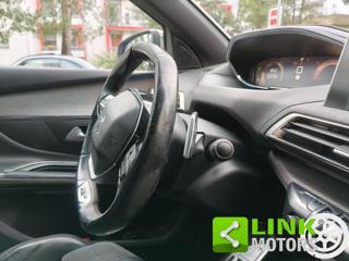 PEUGEOT 5008 usata, con Chiusura centralizzata senza chiave
