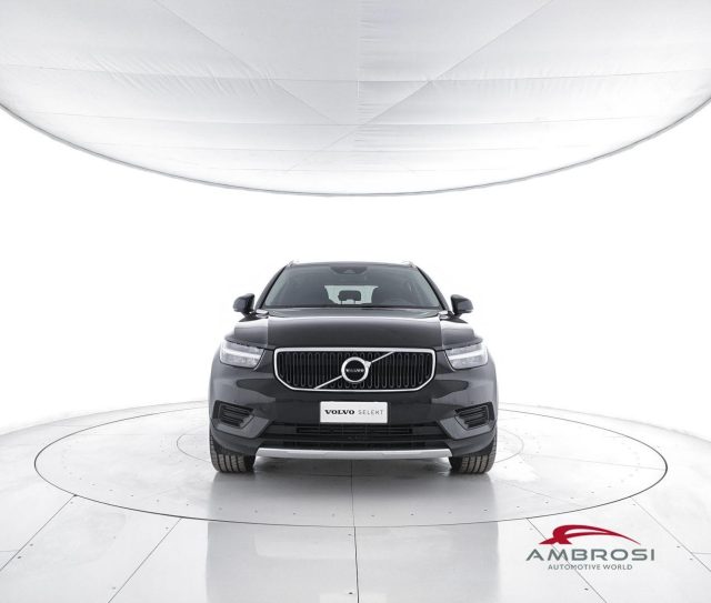 VOLVO XC40 usata 4