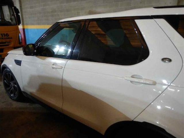 LAND ROVER Discovery usata, con Alzacristalli elettrici