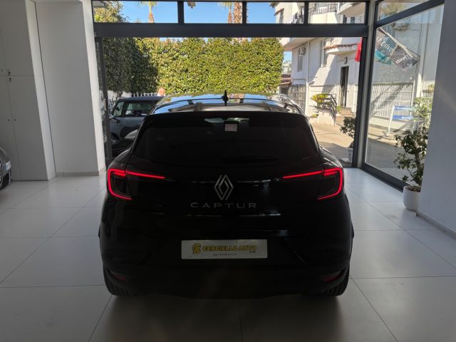 RENAULT Captur usata, con Sedile posteriore sdoppiato