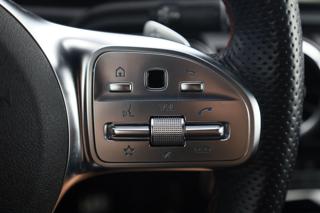 MERCEDES-BENZ CLA 200 usata, con Chiusura centralizzata