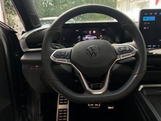 VOLKSWAGEN T-Roc usata, con MP3