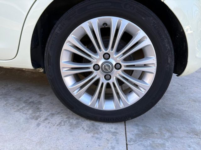 OPEL Corsa usata, con Immobilizzatore elettronico