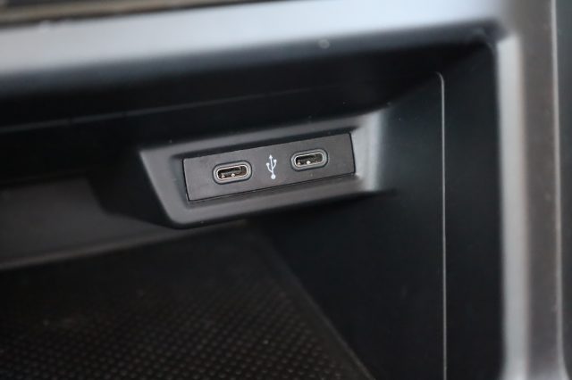 VOLKSWAGEN Taigo usata, con Schermo multifunzione interamente digitale