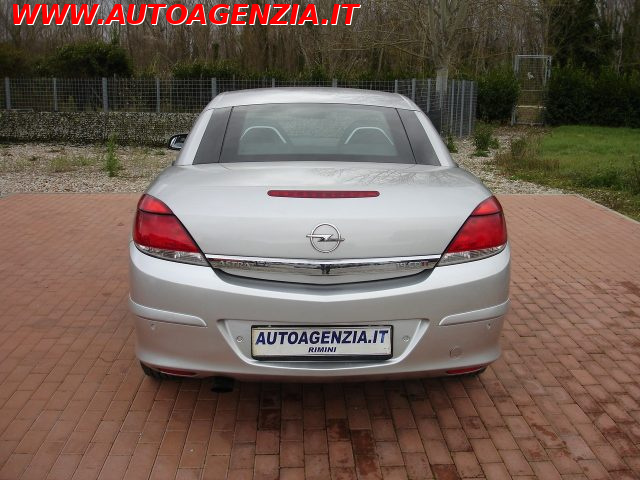 OPEL Astra usata, con Chiusura centralizzata