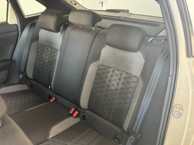 VOLKSWAGEN Taigo usata, con Fendinebbia