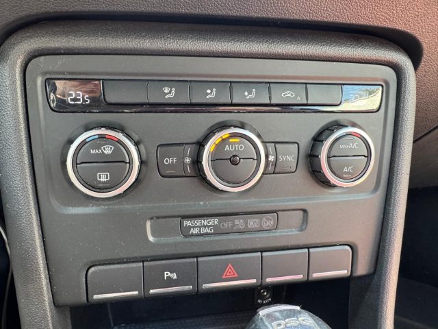 VOLKSWAGEN Maggiolino usata, con Cruise Control