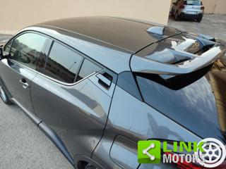 TOYOTA C-HR usata 30