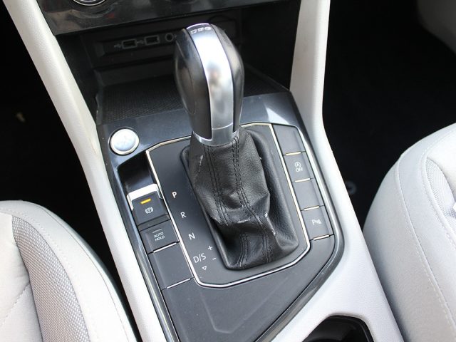 VOLKSWAGEN Tiguan Allspace usata, con Sensori di parcheggio posteriori