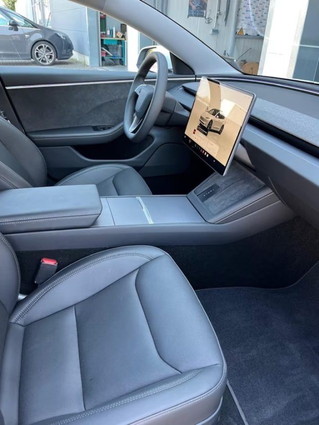TESLA Model 3 usata, con Controllo automatico clima