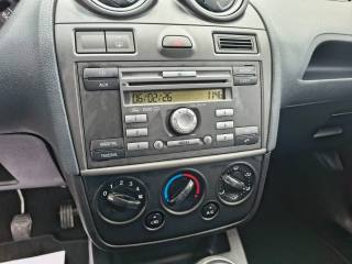 FORD Fiesta usata, con Controllo automatico clima