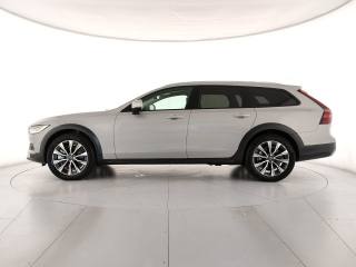 VOLVO V90 Cross Country usata, con Airbag laterali