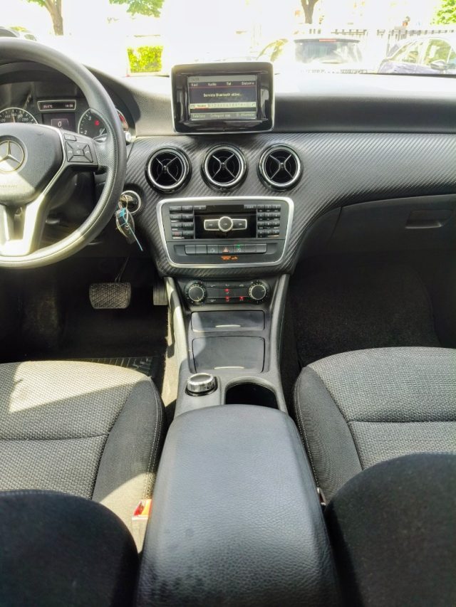 MERCEDES-BENZ GLA 180 usata, con Chiusura centralizzata