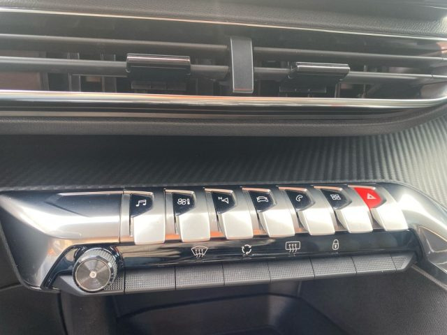 PEUGEOT 3008 usata, con Interni in pelle