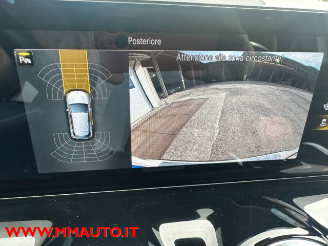 MERCEDES-BENZ GLA 250 usata, con Fari LED