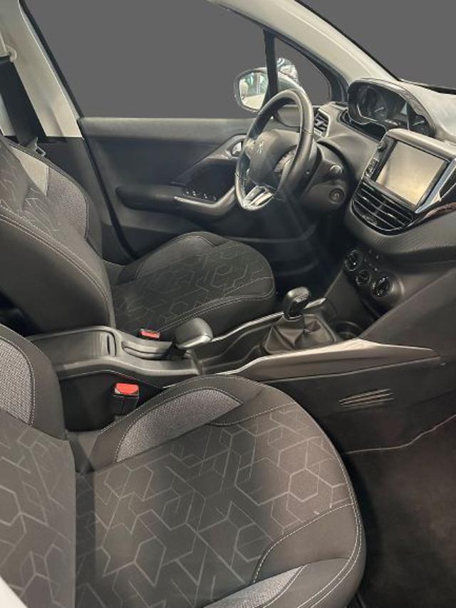 PEUGEOT 2008 usata, con Airbag Passeggero