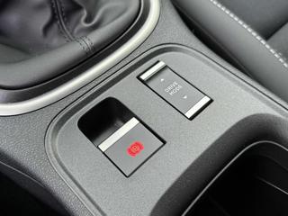JEEP Avenger usata, con Servosterzo