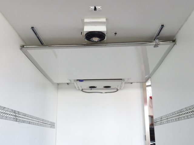 OPEL Movano usata, con Specchietti laterali elettrici