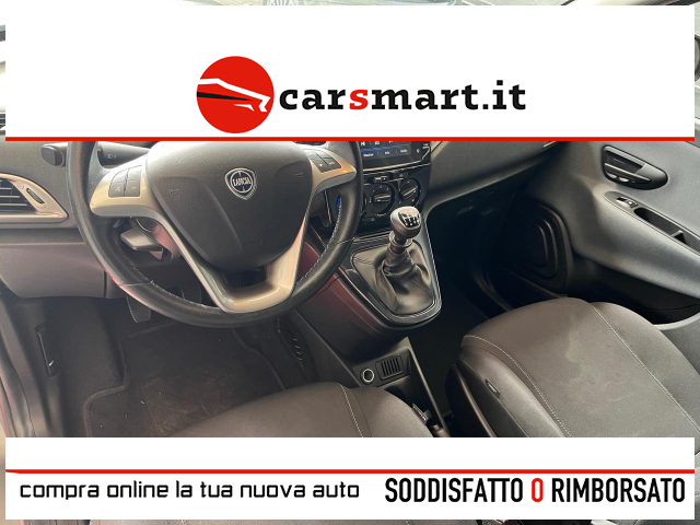 LANCIA Ypsilon usata, con Controllo trazione