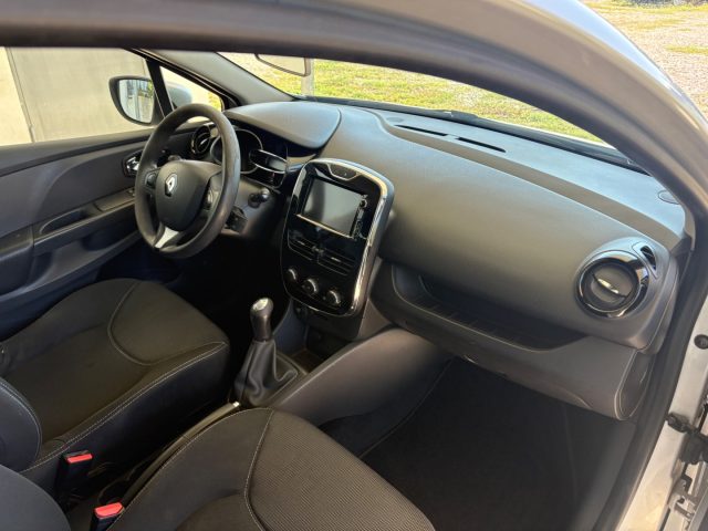 RENAULT Clio usata, con Climatizzatore