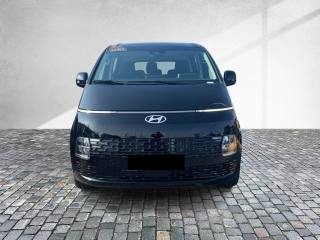 HYUNDAI Staria usata, con Airbag