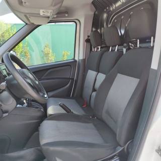 FIAT Doblo usata, con USB