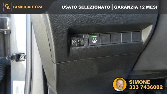 PEUGEOT 2008 usata, con Pneumatici quattro stagioni