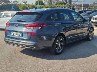 HYUNDAI i30 usata, con Autoradio