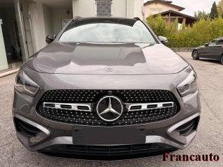 MERCEDES-BENZ GLA 200 usata, con Airbag