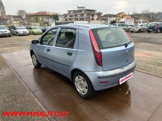 FIAT Punto usata, con Autoradio